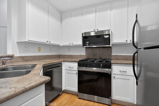 Building Photo - 25274 San Michele