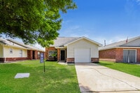 Building Photo - 3259 Jorns St