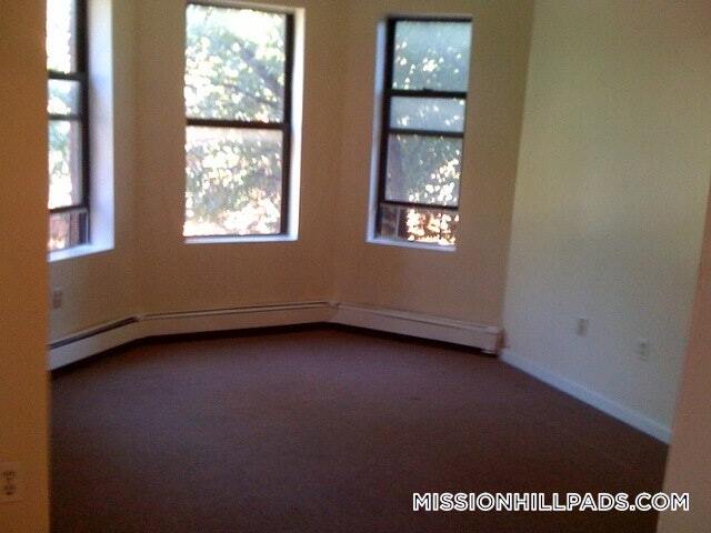 Building Photo - 59 S Huntington Ave