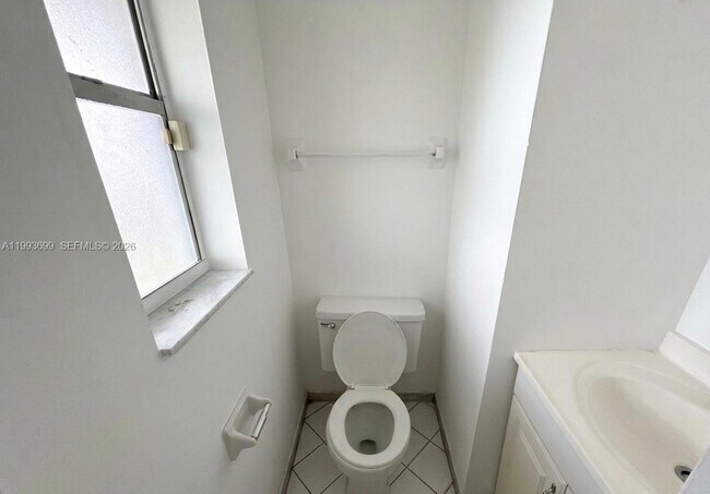 Building Photo - 7900 S Colony Cir