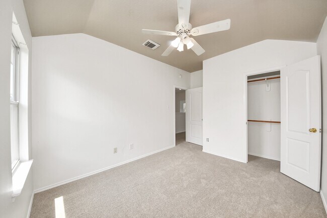 Building Photo - 3526 Cactus Creek Dr