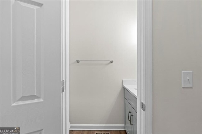 Building Photo - 6015 Canaan Woods Dr SW