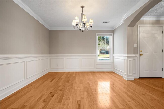 Building Photo - 1840 Heatherton Rd