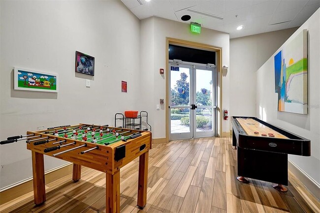 Building Photo - 386 Captiva Dr