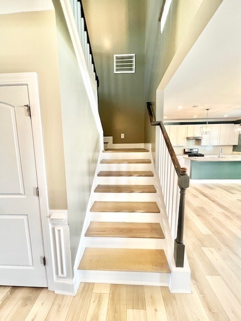 Building Photo - 3125 Breakwater Dr