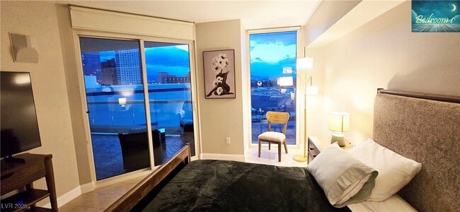 Building Photo - 2747 Paradise Rd