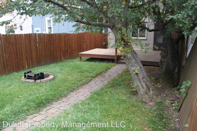 Building Photo - 4 br, 2 bath House - 2819 West 2nd Street