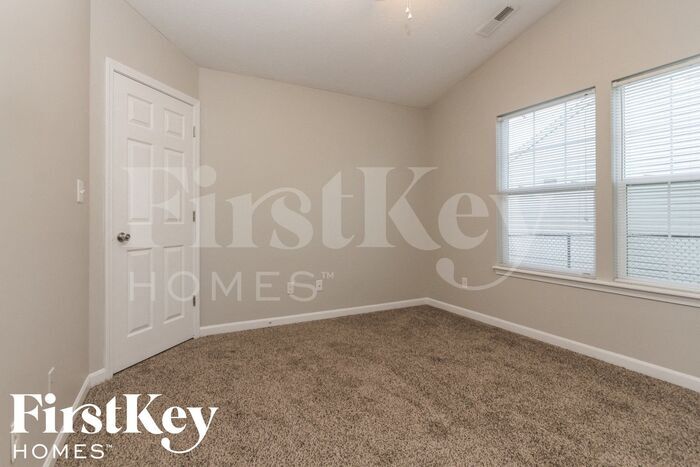 Building Photo - 7138 Jupiter Dr