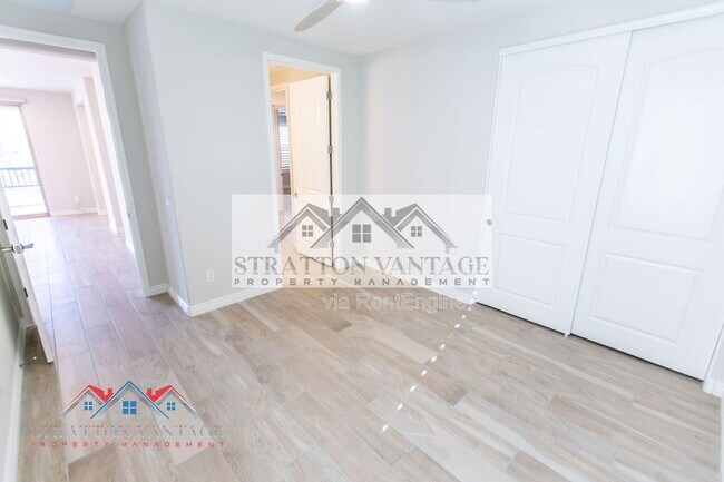 Building Photo - 5100 E Rancho Paloma Dr