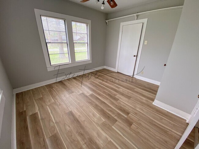 Building Photo - Newly renovated 3-Bedroom Home for Rent in...