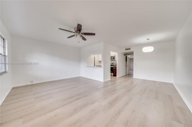 Building Photo - 101 SW 132nd Way
