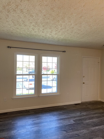 Building Photo - 5032 Merganser Ct