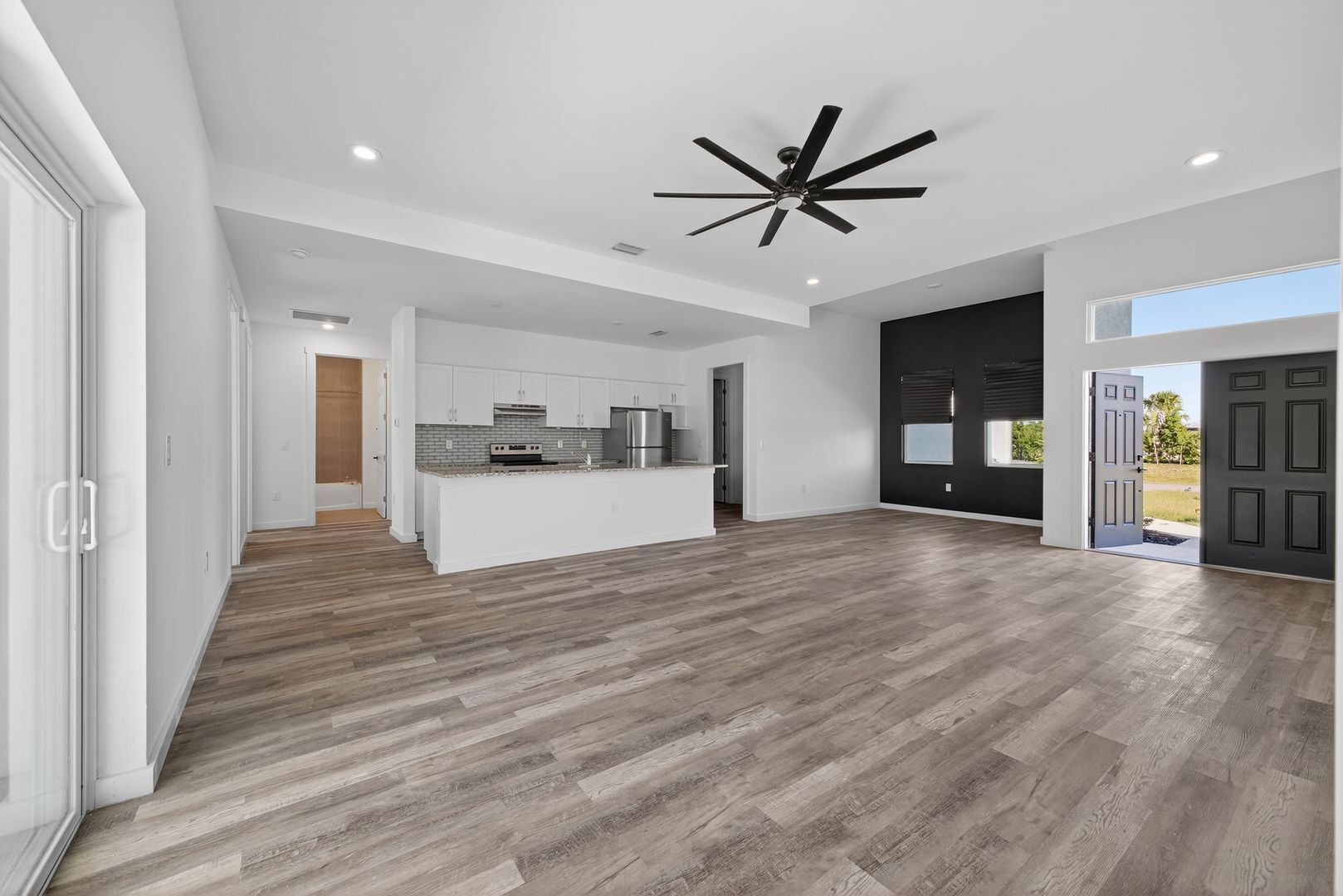 Building Photo - Beautiful Dream Home in Cape Coral! 4 Bedrooms, 3 Bathrooms!!! MOVE IN SPECIAL ONE MONTH FREE!