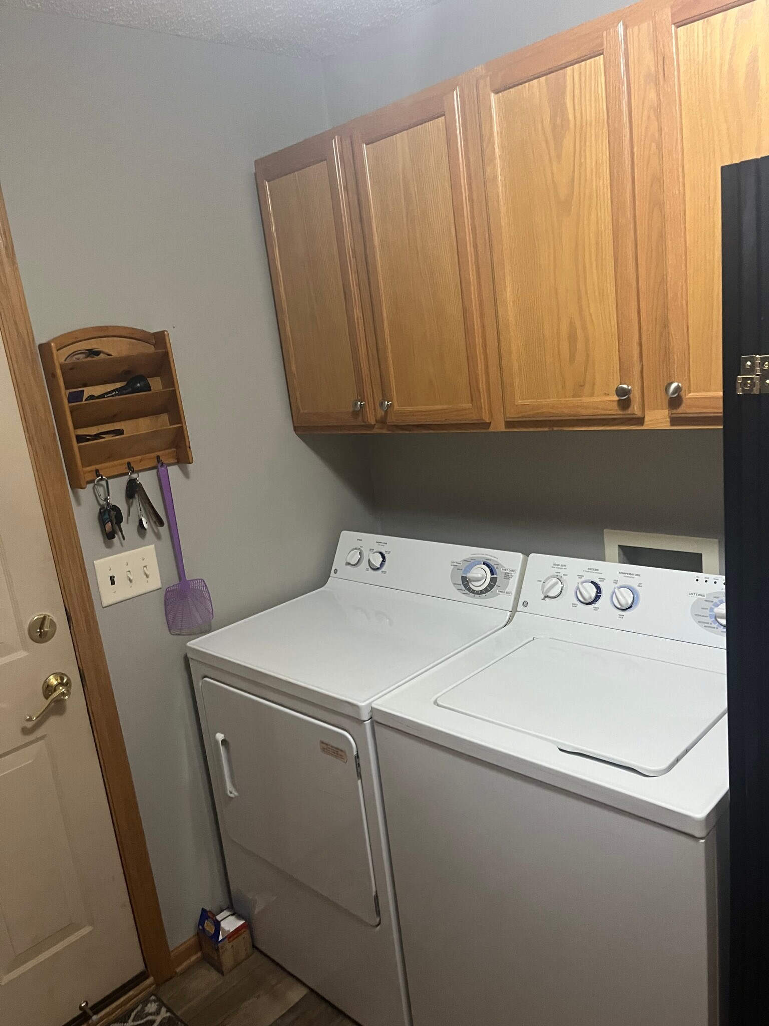 Building Photo - 1585 Serenity Ln