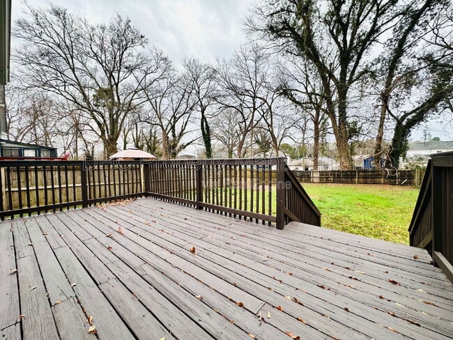 Building Photo - 365 Inman St SW