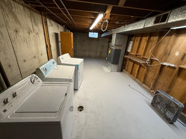 Building Photo - 53 S Julian St