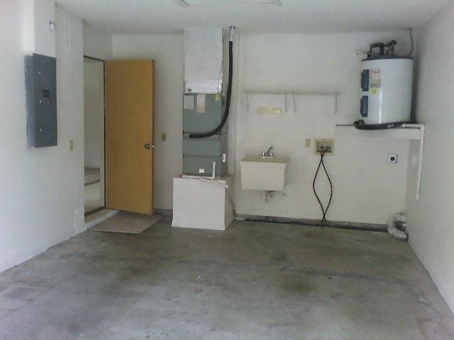 Building Photo - 7429 Mead Dr