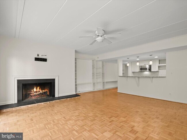 Building Photo - 312 Severn Ave