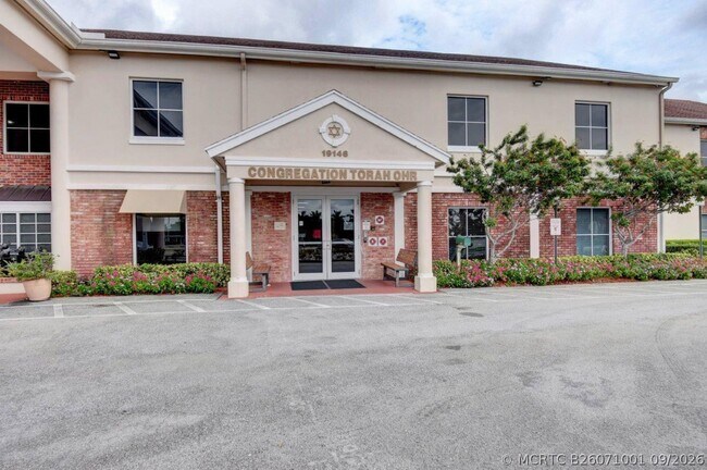 Building Photo - 4055 Wolverton C