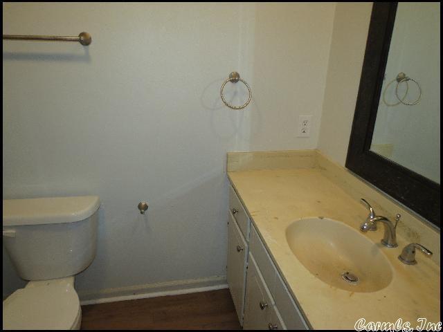 Building Photo - 9122 Tanya Dr