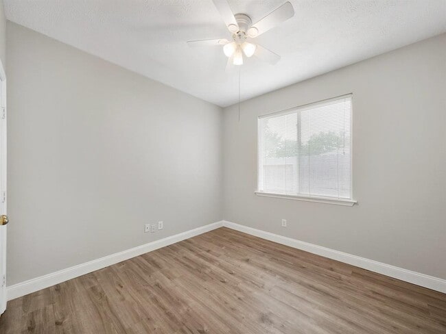 Building Photo - 4414 Casey Cir