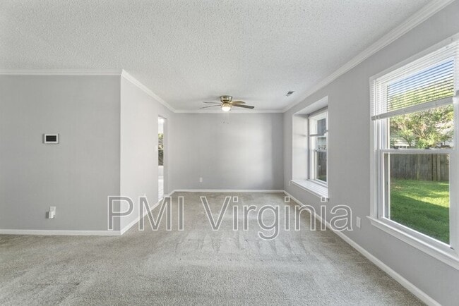 Building Photo - 3909 Wilmington Ct