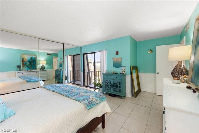 Building Photo - 4029 Sandlewood Ln