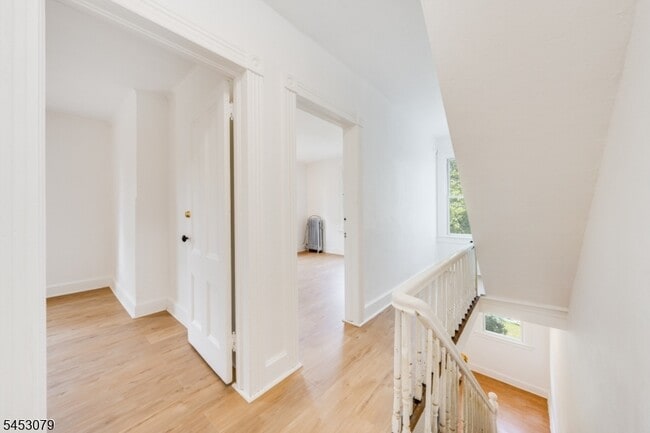 Building Photo - 37 Bowers Ln