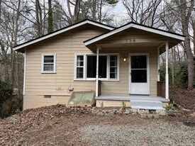 Building Photo - 134 Johnson St