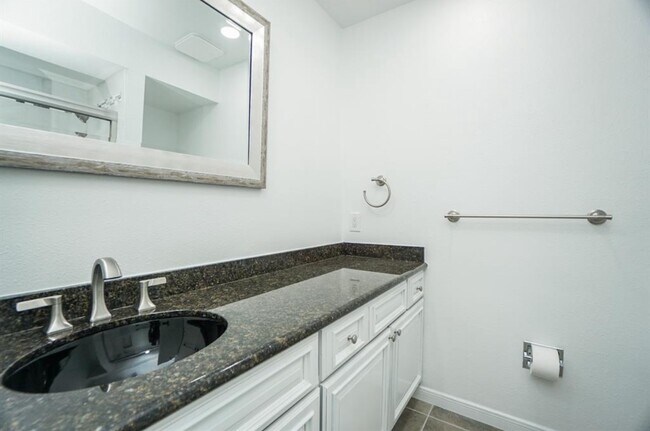 Building Photo - 14571 Misty Meadow Ln