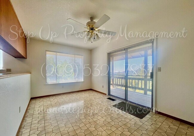 Building Photo - 96 S Norlin St
