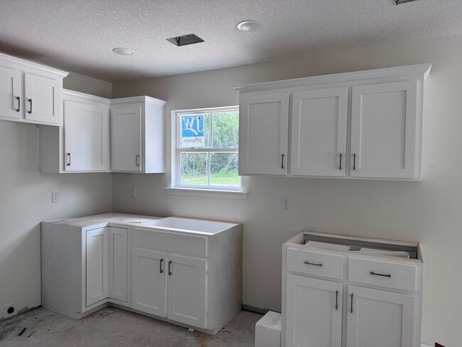 Building Photo - NEW CONSTRUCTION HOME FOR RENT
