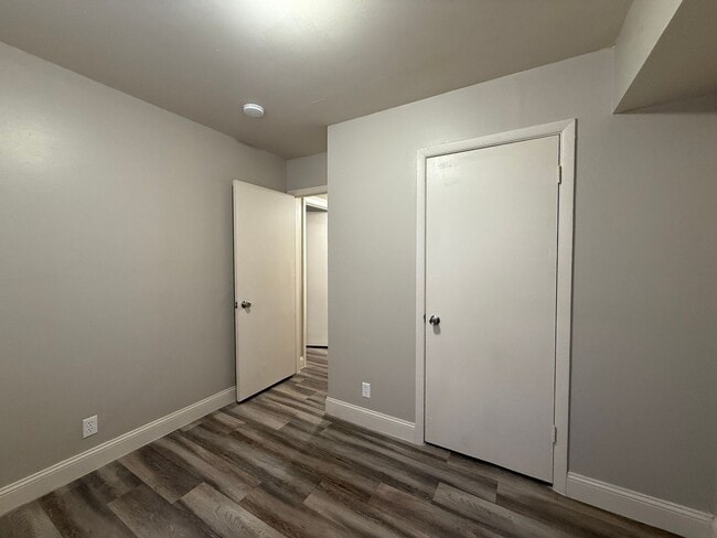 Building Photo - 2459 S St Clair St