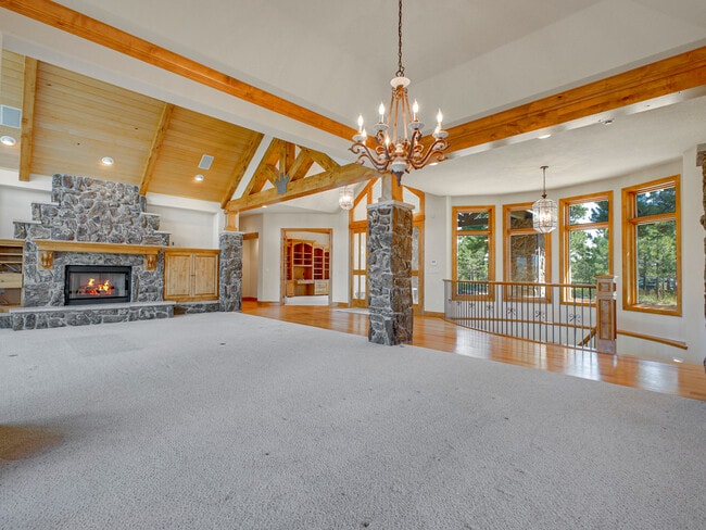 Building Photo - 30296 Snowbird Ln