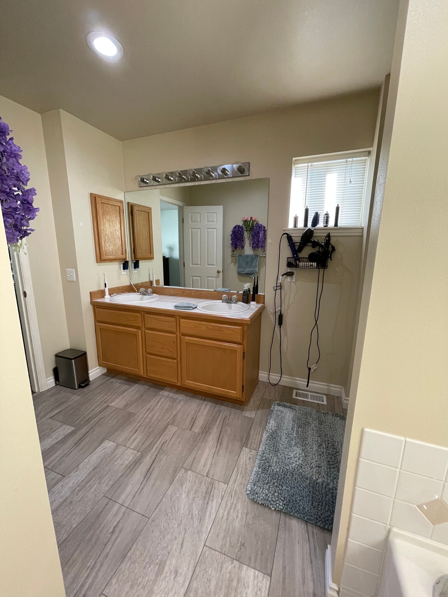 Master Bathroom - 22800 127th Ave SE