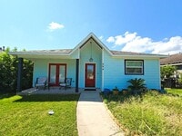 Building Photo - 254 Debbie Ln