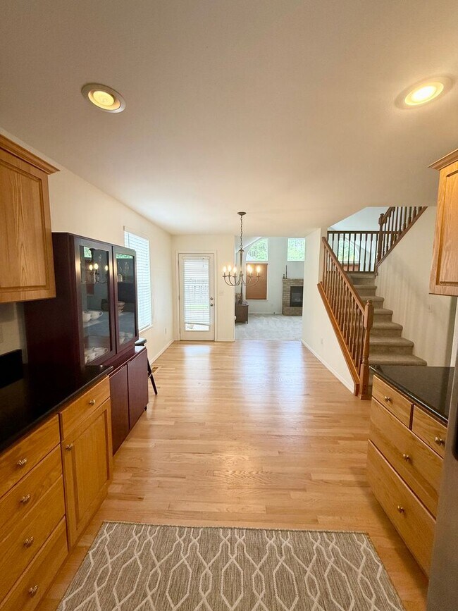Building Photo - Poulsbo Forest Rock Hills neighborhood house.