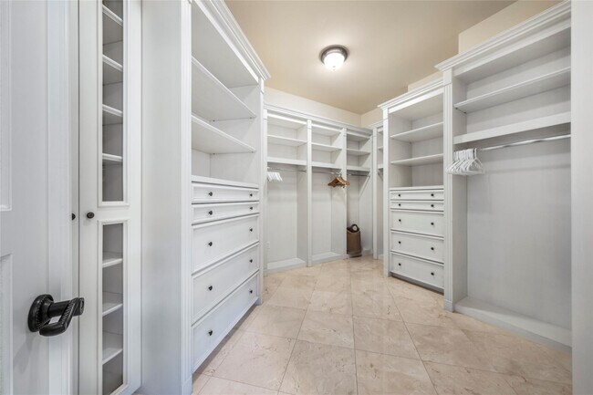 Building Photo - 510 San Marco Dr