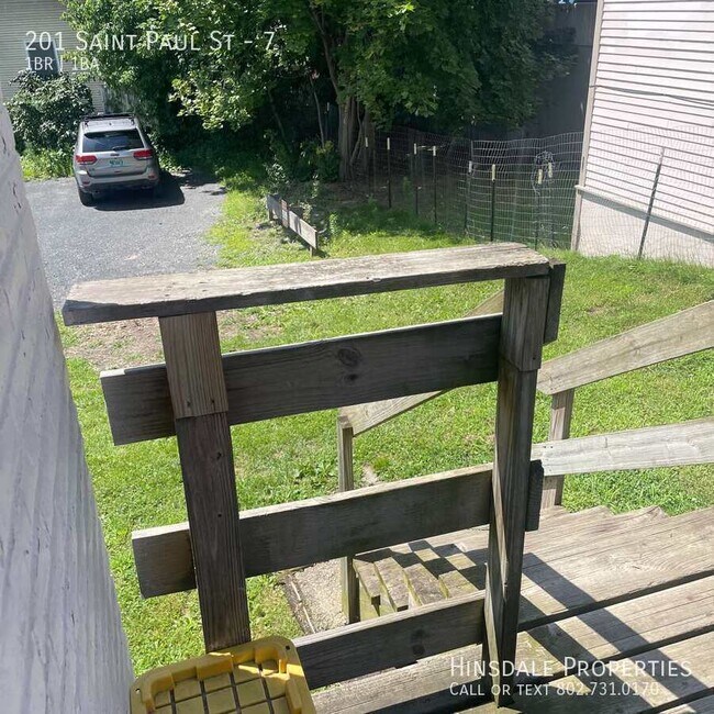 Building Photo - 201 St Paul St