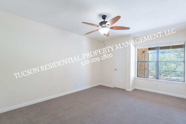Building Photo - 6651 N Campbell Ave