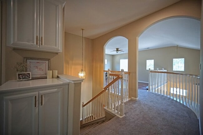 Building Photo - Beautiful Highland Reserve home 4 bedroom,...