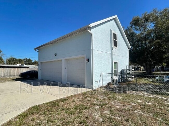 Building Photo - 515 N Disston Ave