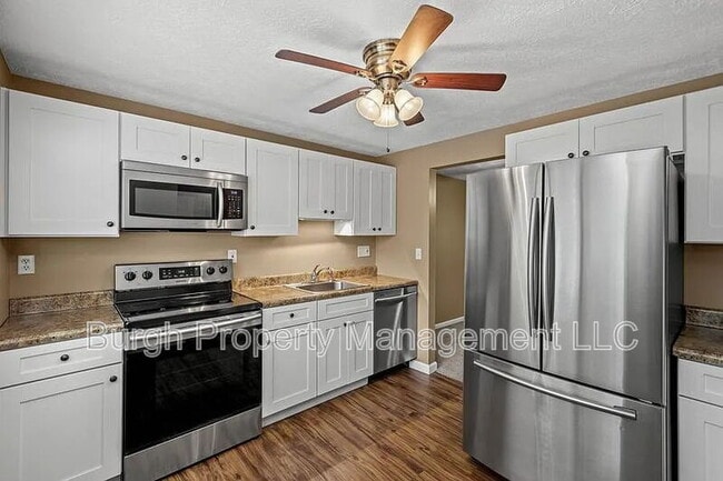 Building Photo - 645 Deer Watch Rd