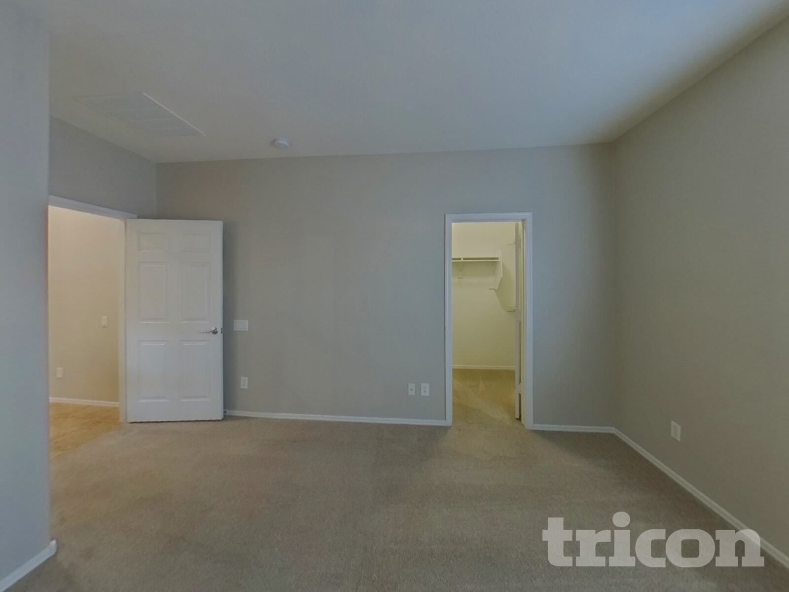 Building Photo - 42756 W Elizabeth Ave