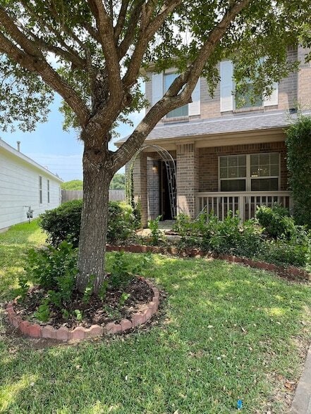 Building Photo - 15202 Lynford Crest Dr