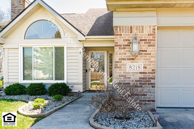 Building Photo - 8218 Fountainhead Dr