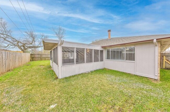 Building Photo - 16926 Manowar Ln