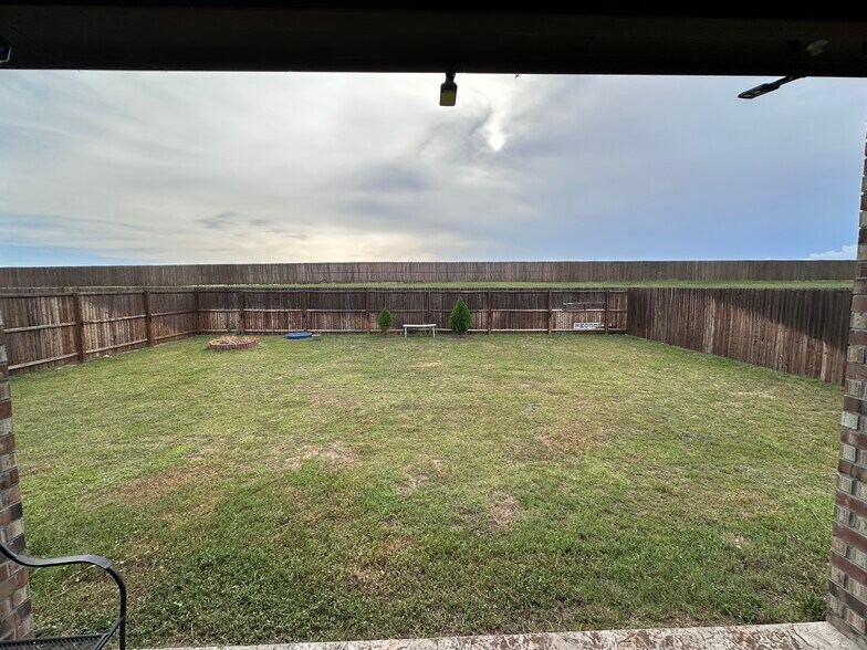 Building Photo - 3621 Arabella Way