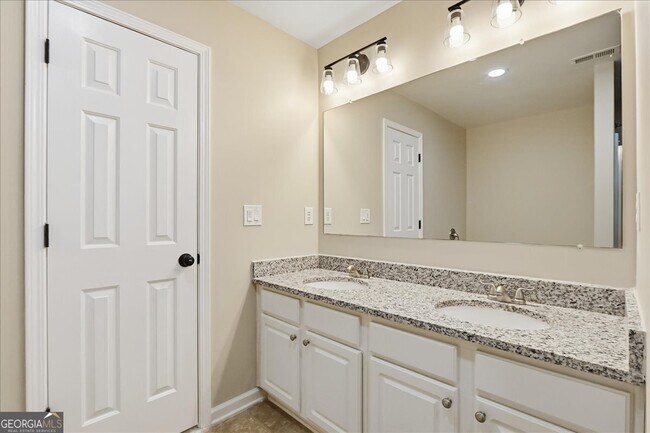 Building Photo - 5630 Lawley Rd