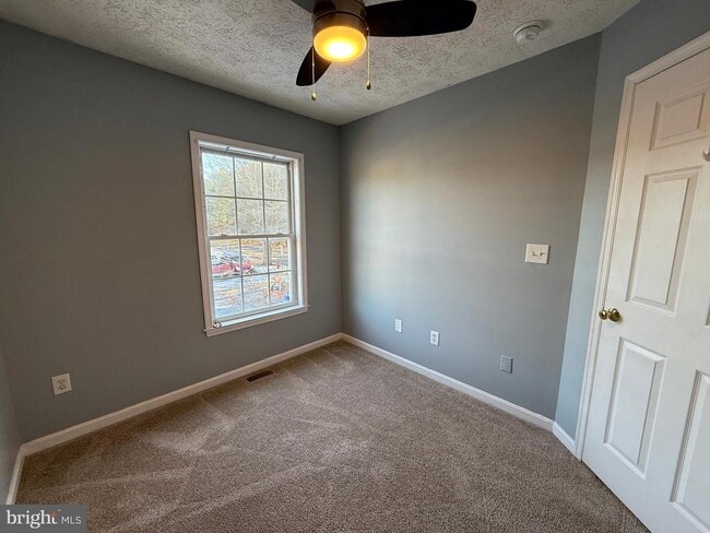 Building Photo - 10500 Boxmeer Ct
